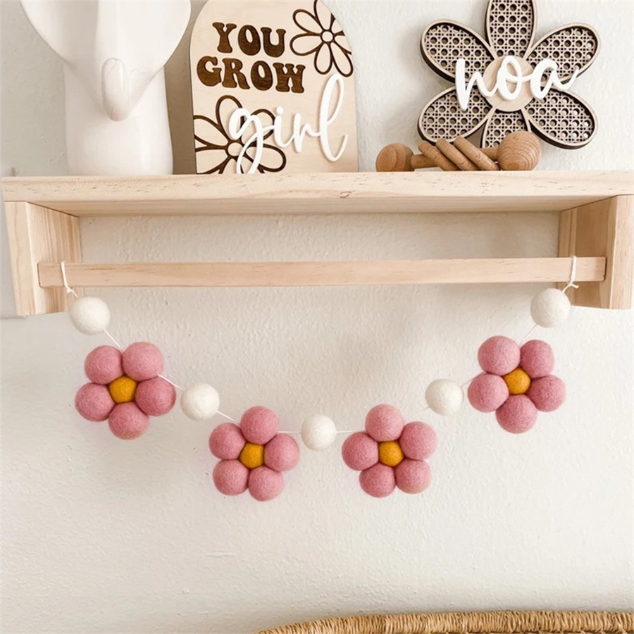 Handmade Felt Daisy Garland Bo – Baby Nursery Girl Room recenzja i cena