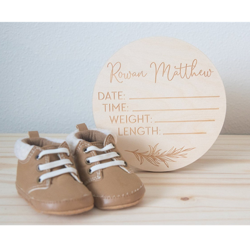 Wooden baby name sign Personal – Baby Nursery In Hospital recenzja i cena